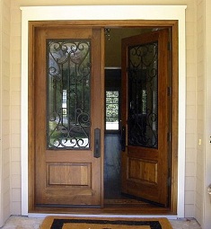 P101I-Q puerta doble de entrada de madera con reja de hierro artesanal