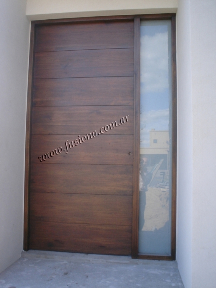 M012-2 puerta de madera con pao fijo vidriado