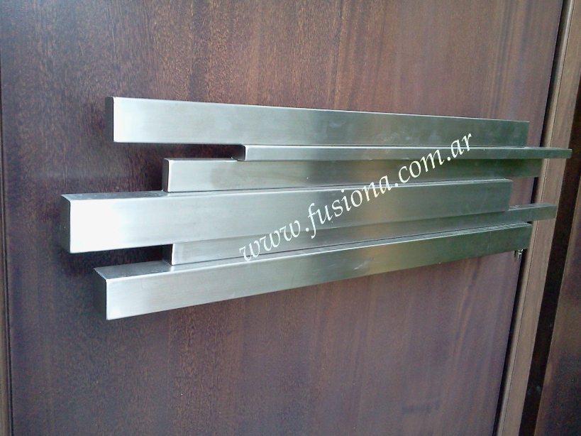 manijon moderno rectangular asimetrico de acero inoxidable